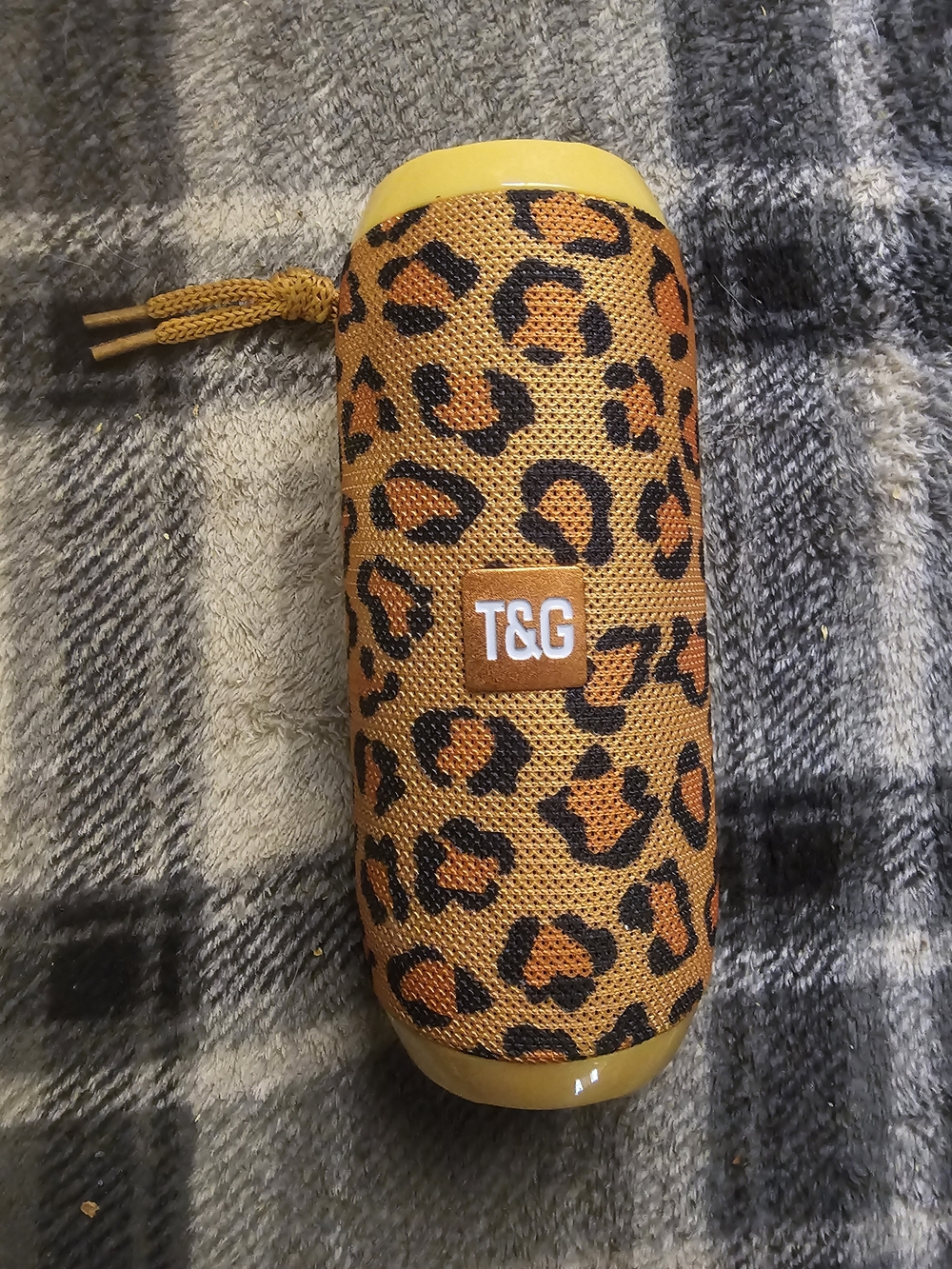 T&G Leopard-Print Portable Bluetooth Speaker in Yellow